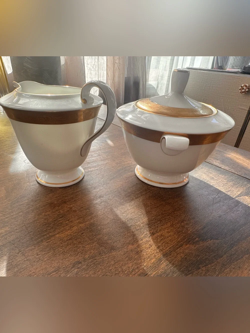 Mikasa Crown Jewel Gold Rim Sugar and Creamer Set